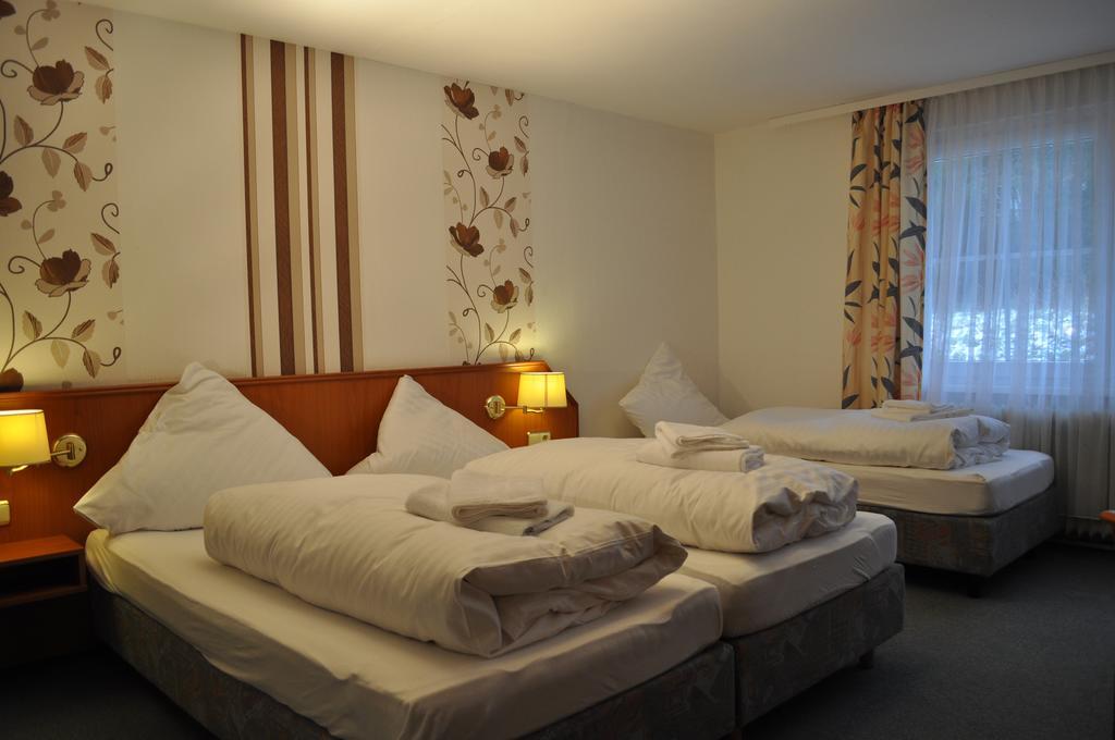 Hotel Engel Altenau Altenau  Buitenkant foto